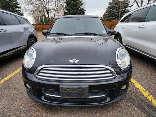 Midnight Black Metallic 2014 MINI Clubman Cooper