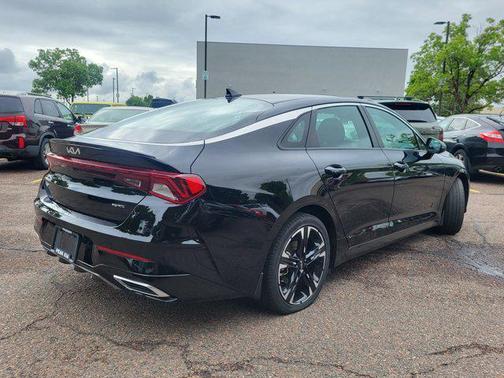 2022 Kia K5 GT-Line