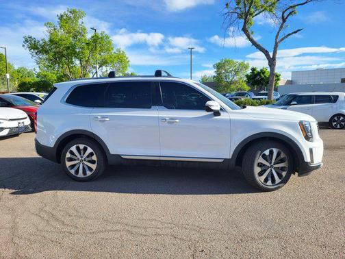 2020 Kia Telluride S