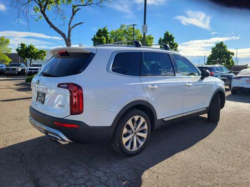 2020 Kia Telluride S