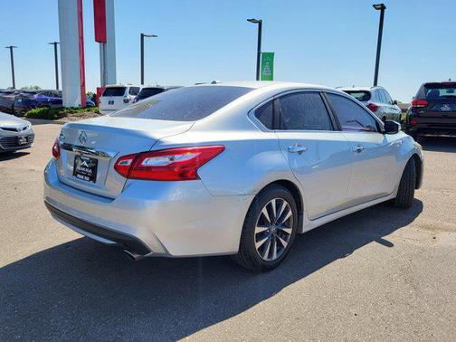 2017 Nissan Altima 2.5 SL