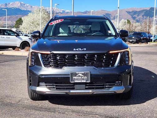 Interstellar Gray 2025 Kia Sorento Hybrid EX