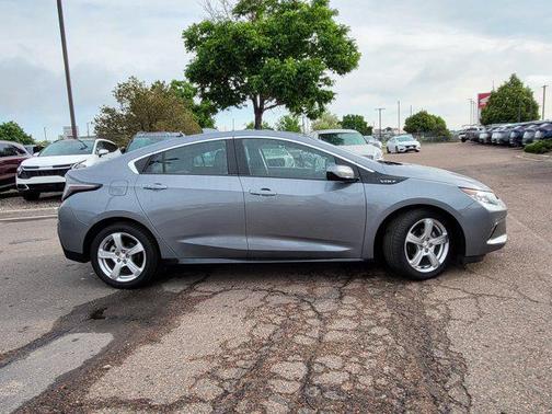 2018 Chevrolet Volt LT