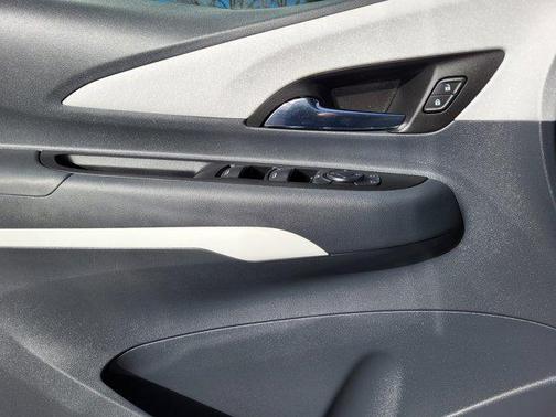 2017 Chevrolet Bolt EV LT