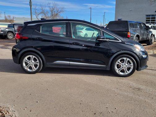 2017 Chevrolet Bolt EV LT