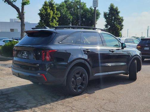 2025 Kia Sorento SX