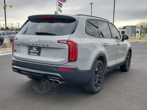 Wolf Gray 2022 Kia Telluride EX