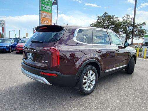 2021 Kia Telluride LX