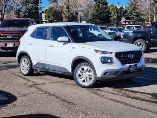 2021 Hyundai VENUE SE