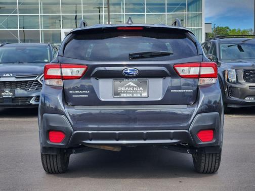 Dark Gray Metallic 2018 Subaru Crosstrek 2.0i Premium