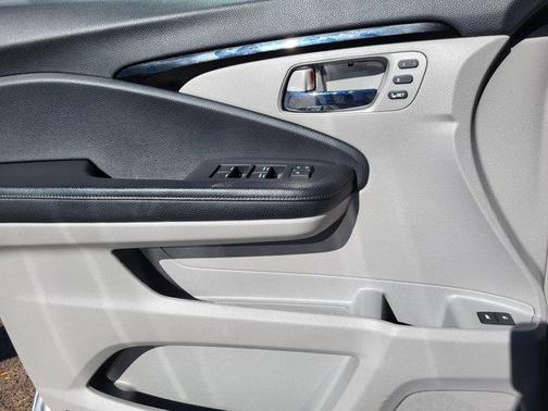 2019 Honda Pilot Touring 8-Passenger