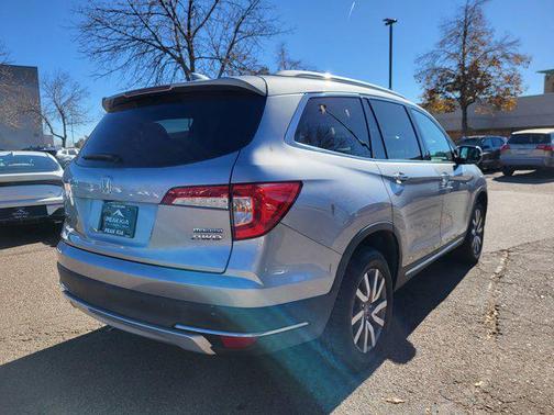 2019 Honda Pilot Touring 8-Passenger