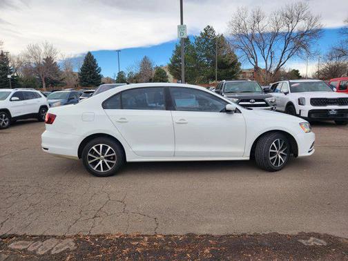 2017 Volkswagen Jetta 1.4T SE