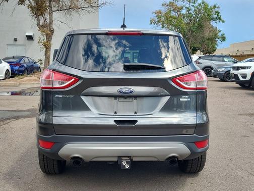 Magnetic 2016 Ford Escape SE