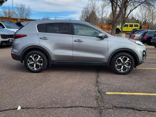 2022 Kia Sportage LX