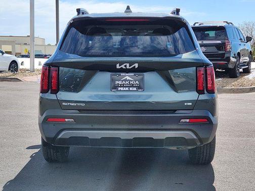 Aruba Green 2023 Kia Sorento S