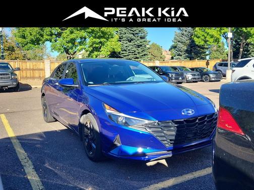 2023 Hyundai ELANTRA SEL
