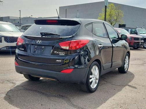 Ash Black 2011 Hyundai TUCSON Limited