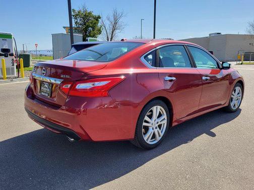 2016 Nissan Altima 3.5 SL