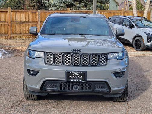 2021 Jeep Grand Cherokee Laredo