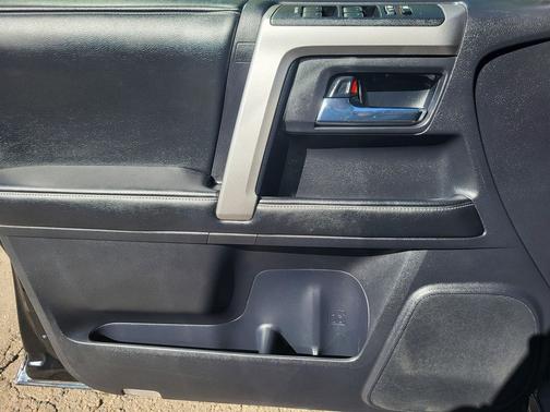 2014 Toyota 4Runner SR5