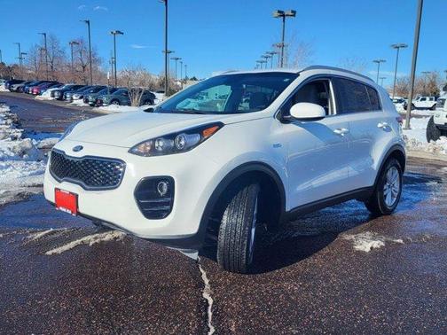 Photo 4 of 25 of 2019 Kia Sportage LX