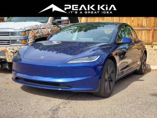 Deep Blue Metallic 2024 Tesla Model 3 Long Range