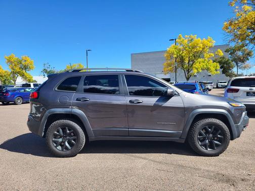2018 Jeep Cherokee Trailhawk