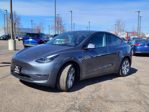 2023 Tesla Model Y Long Range Dual Motor All-Wheel Drive