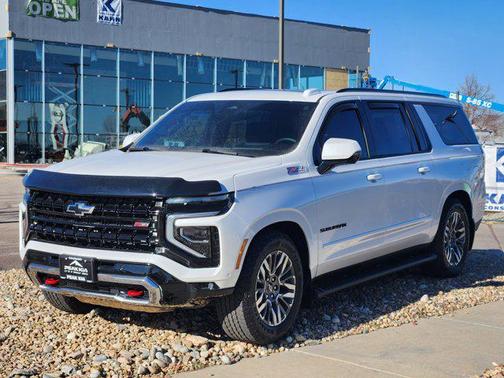 2025 Chevrolet Suburban 4WD Z71
