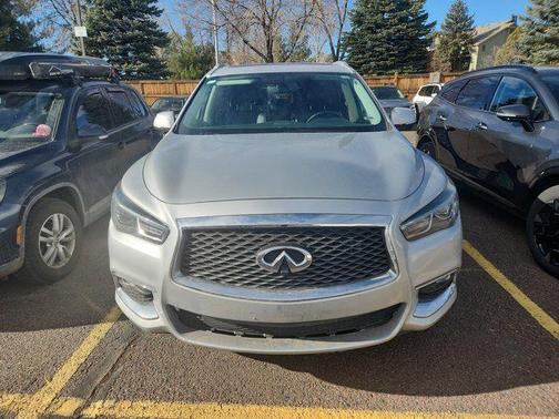 2017 INFINITI QX60 Base