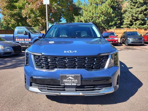 2025 Kia Sorento S