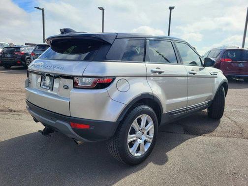 2017 Land Rover Range Rover Evoque SE
