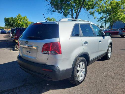 2012 Kia Sorento LX