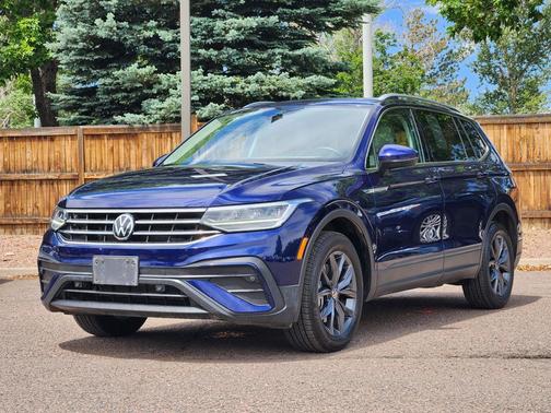 Atlantic Blue Metallic 2022 Volkswagen Tiguan 2.0T SE 4MOTION