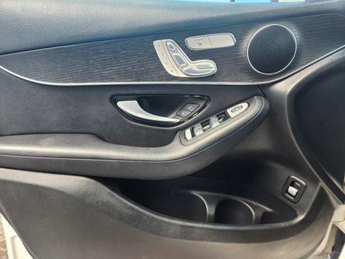 2021 Mercedes-Benz GLC 300 4MATIC