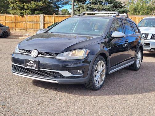 2018 Volkswagen Golf Alltrack TSI S