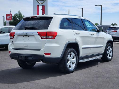 Stone White 2012 Jeep Grand Cherokee Laredo