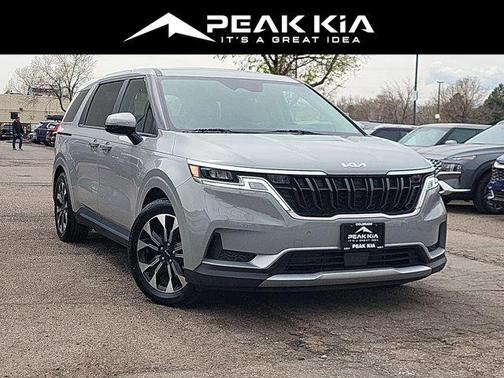 2024 Kia Carnival EX