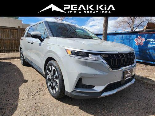 2024 Kia Carnival EX