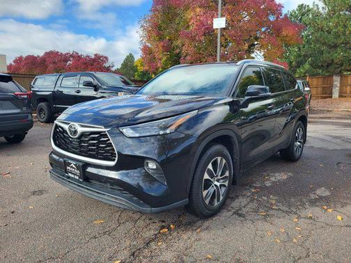 2022 Toyota Highlander XLE