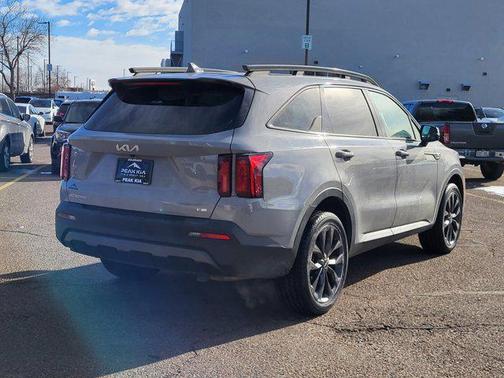 2023 Kia Sorento EX