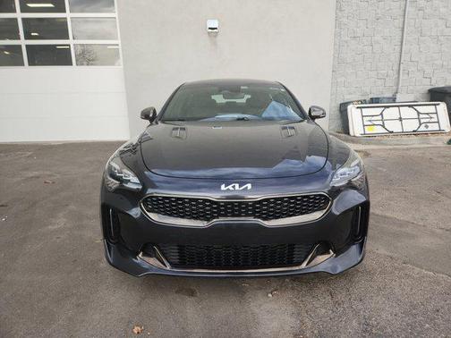 2022 Kia Stinger GT-Line