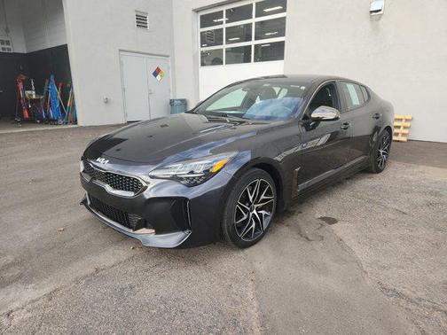 2022 Kia Stinger GT-Line