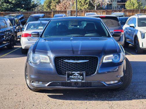 2018 Chrysler 300 S