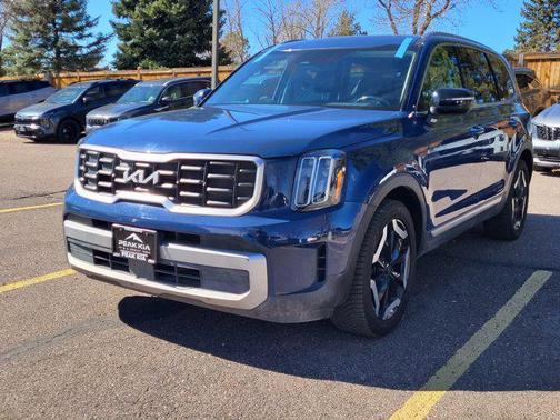 2023 Kia Telluride S