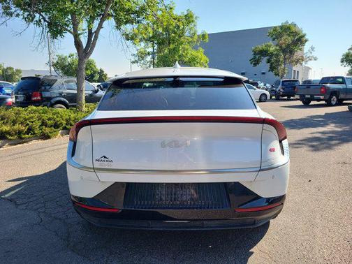 2024 Kia EV6 Wind