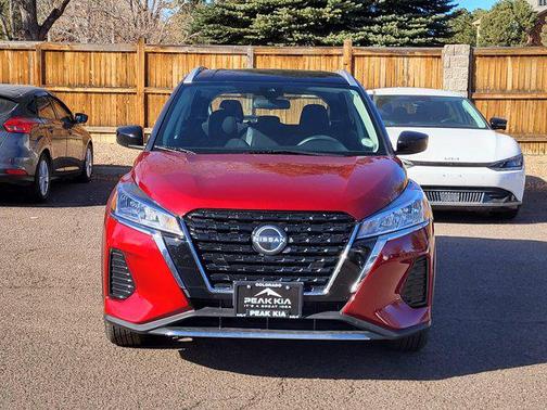 2022 Nissan Kicks SV