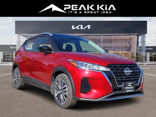 2022 Nissan Kicks SV