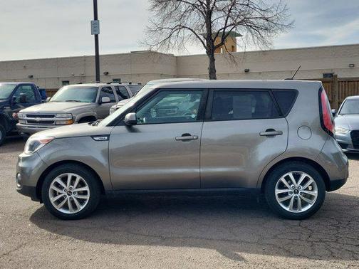 2019 Kia Soul +